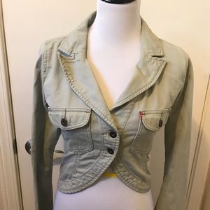 Vintage Levi’s Light Olive Cropped Jacket
